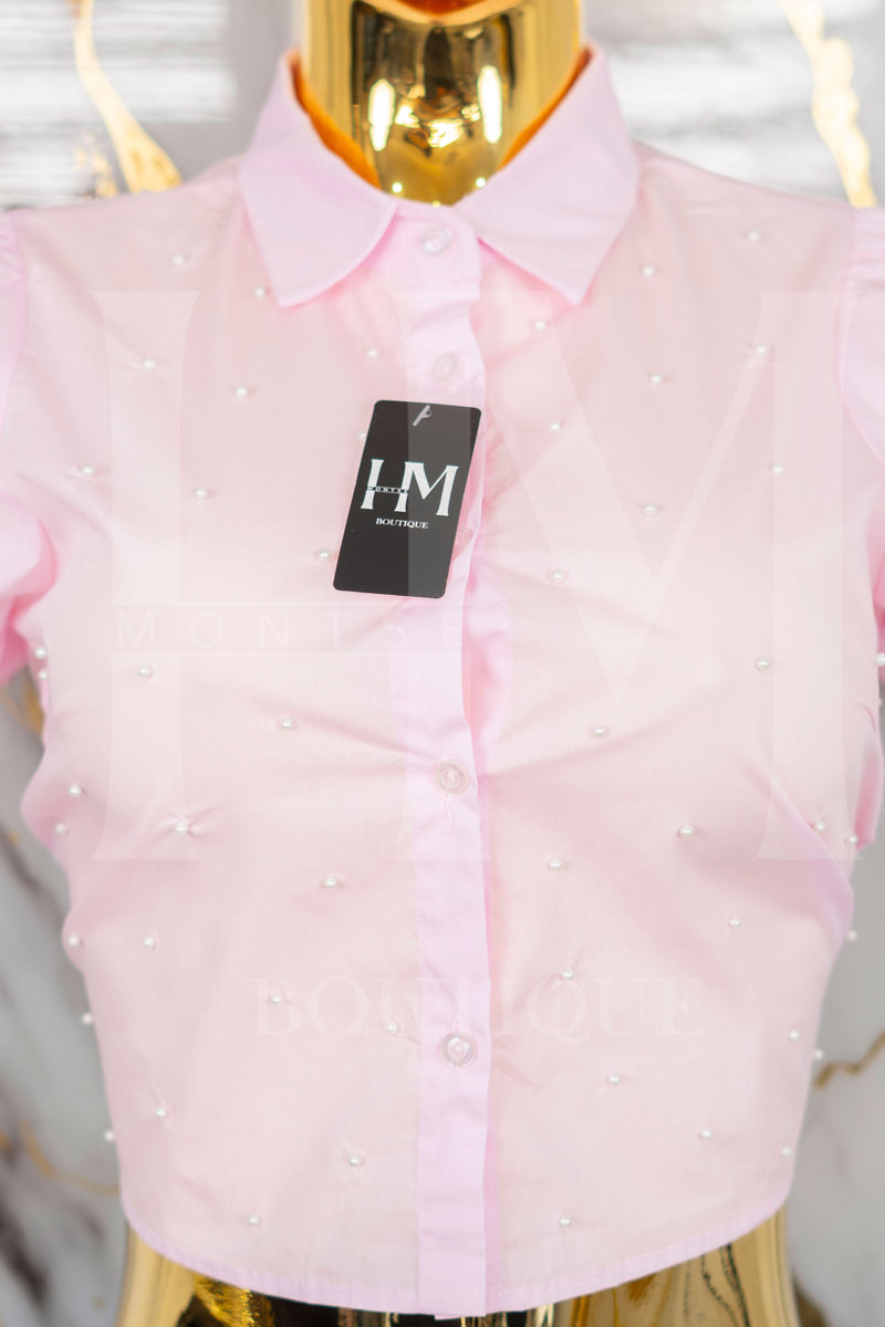 Camisa de manga corta con detalles en perlas