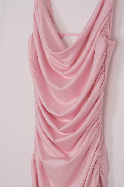Vestido corto con tirantes