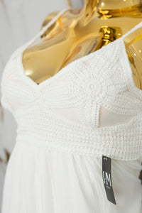 Vestido largo con detalles tejidos