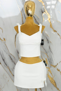 Conjunto con detalle de moños