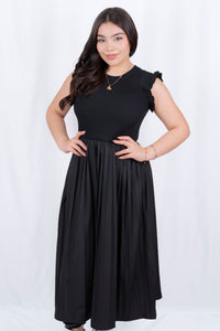Vestido largo con falda tableada