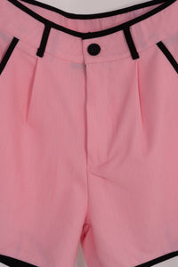 Conjunto casual con escote en pecho y copas