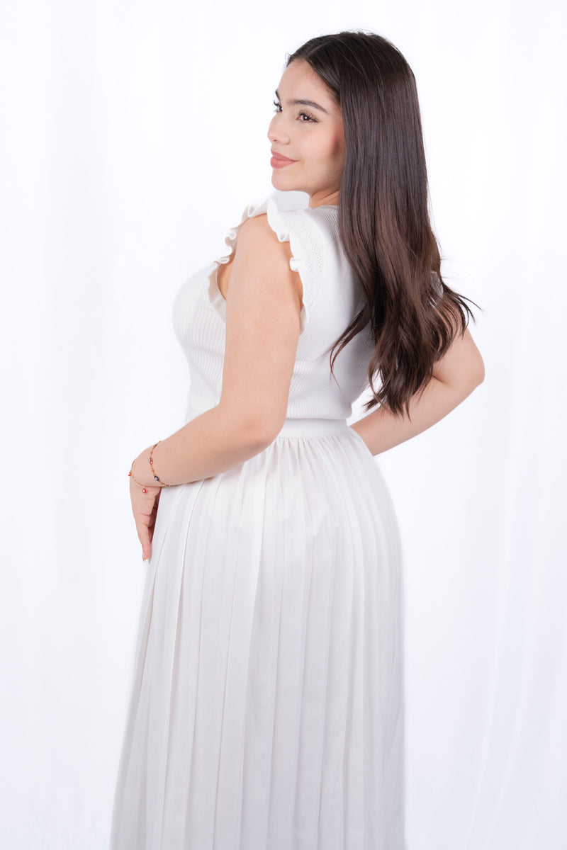 Vestido largo con falda tableada