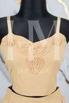 Conjunto con detalles bordados