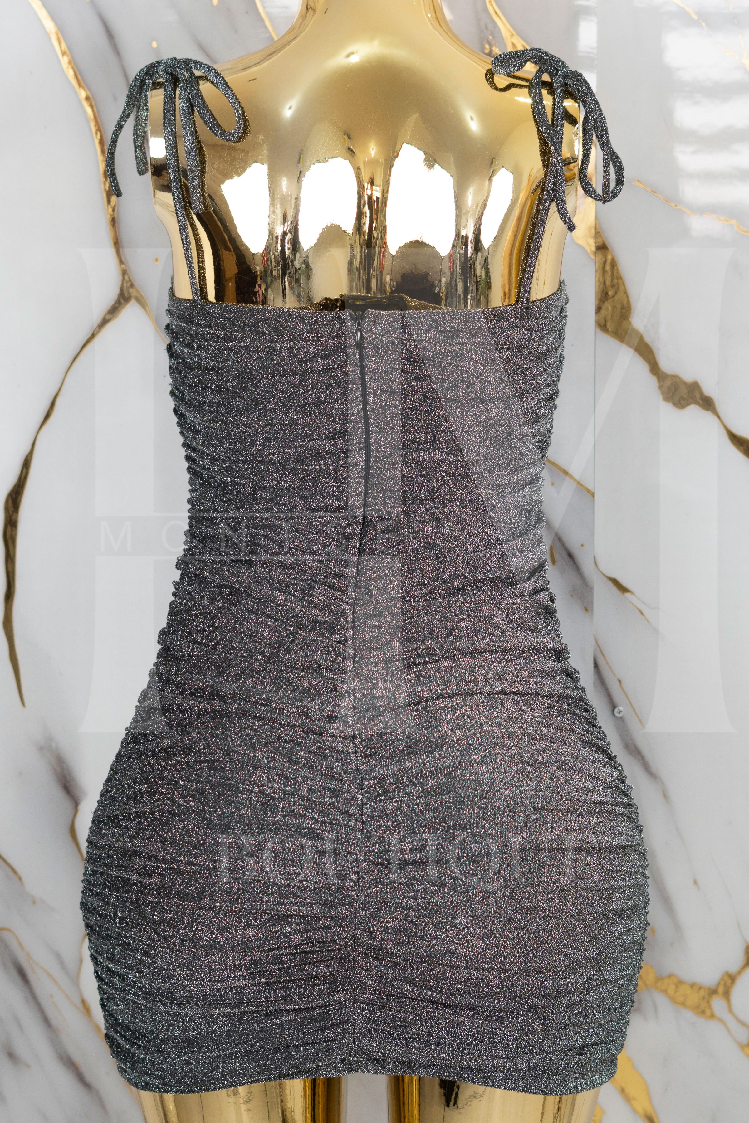 Vestido brillante corrugado