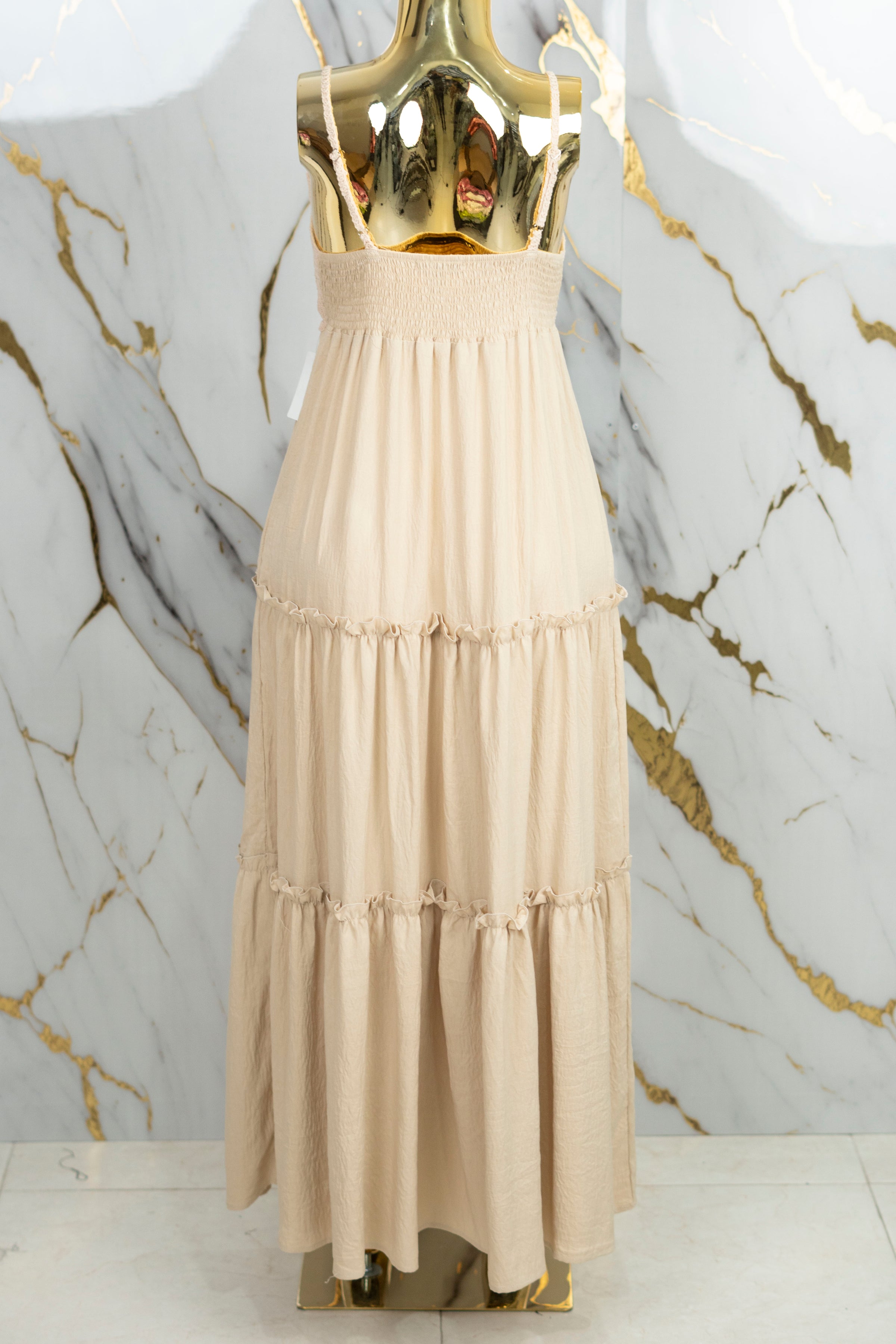 Vestido largo con detalles tejidos