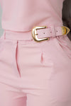 Conjunto con detalles en broches dorados