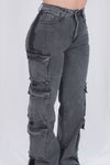 Pantalon cargo con rayas a los lados