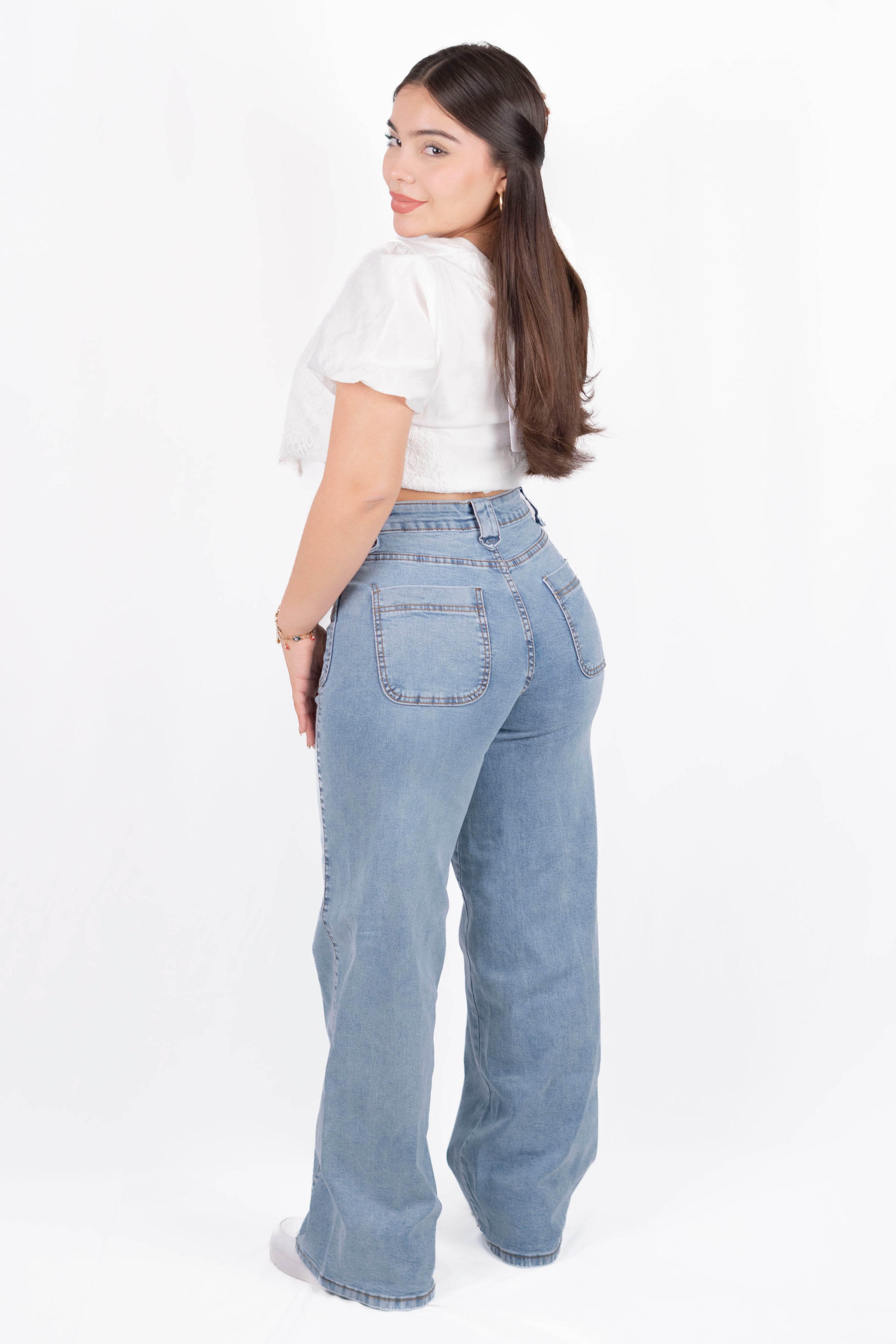 Pantalon de mezclilla de tiro alto con bolsa frontal