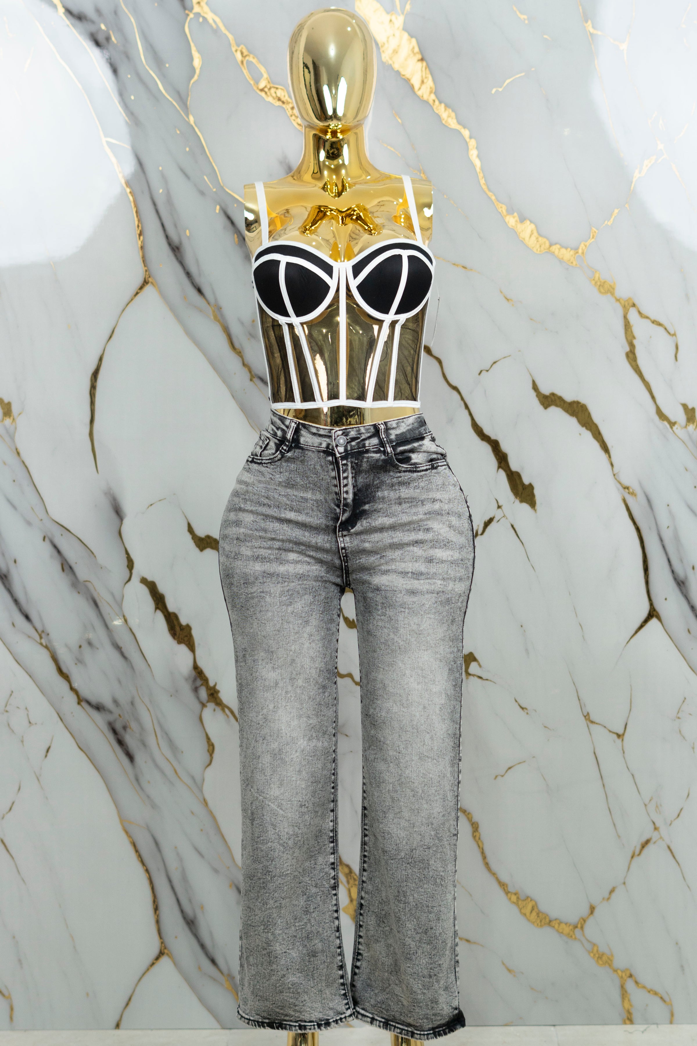 Pantalón gris deslavado