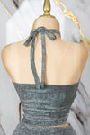 Conjunto de brillo con detalles de flor