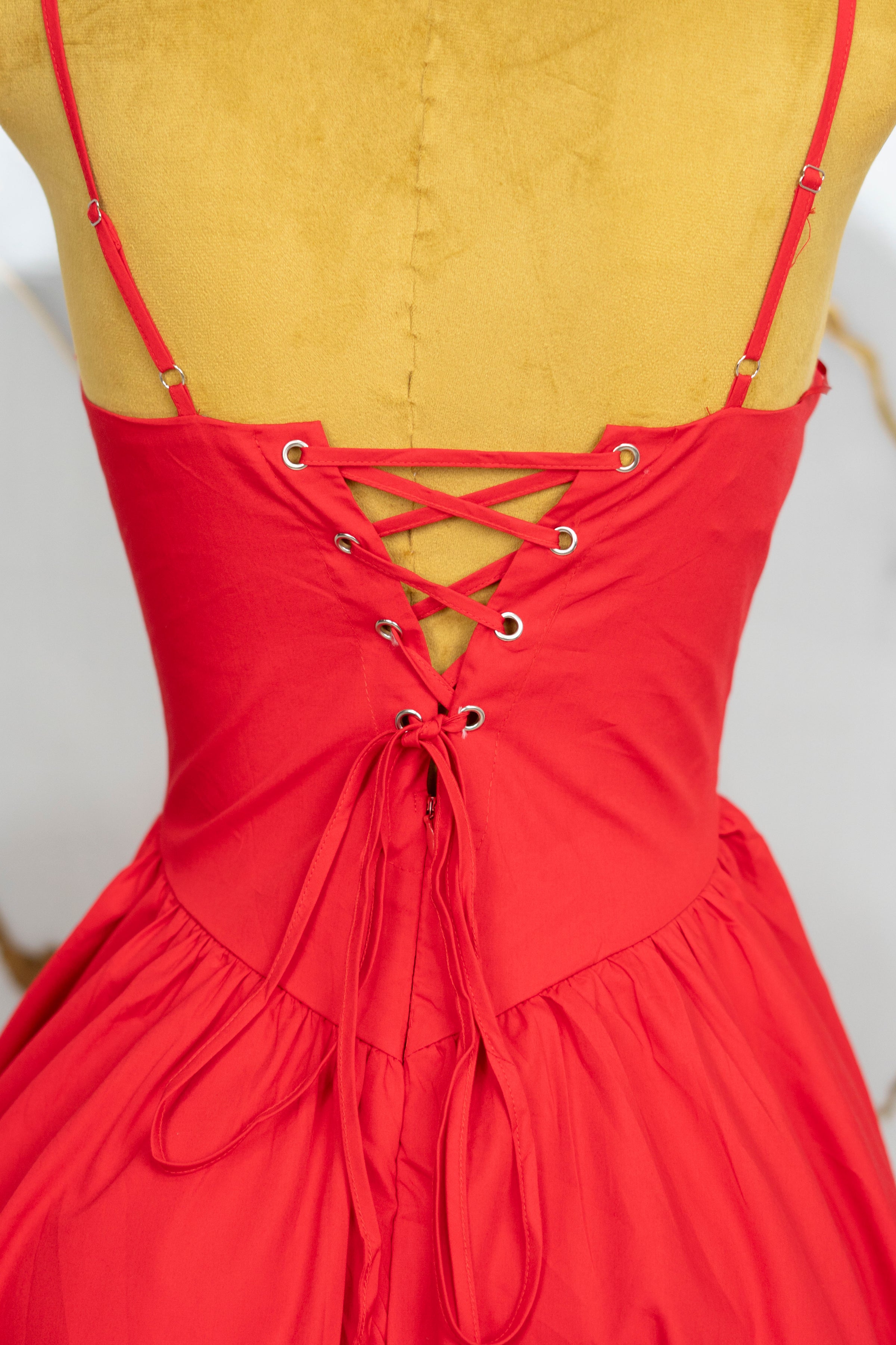 Vestido princesa con tipo corset