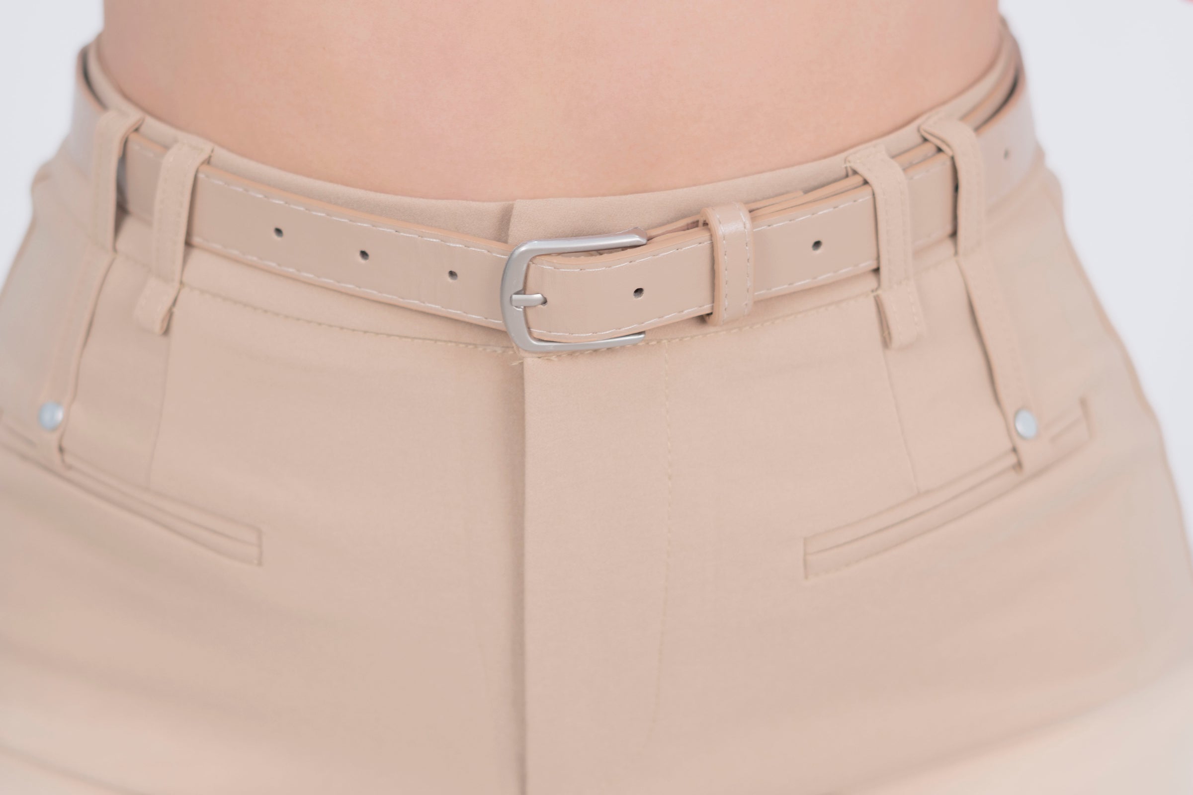 Short de vestir con cinto