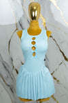 Vestido corto tableado con moños