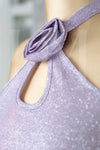 Conjunto de brillo con detalles de flor
