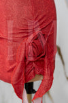 Conjunto de brillo con detalles de flor