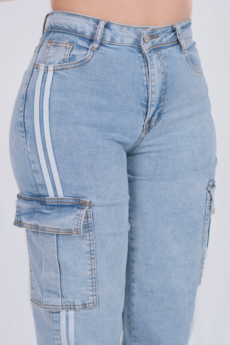 Pantalon cargo con rayas