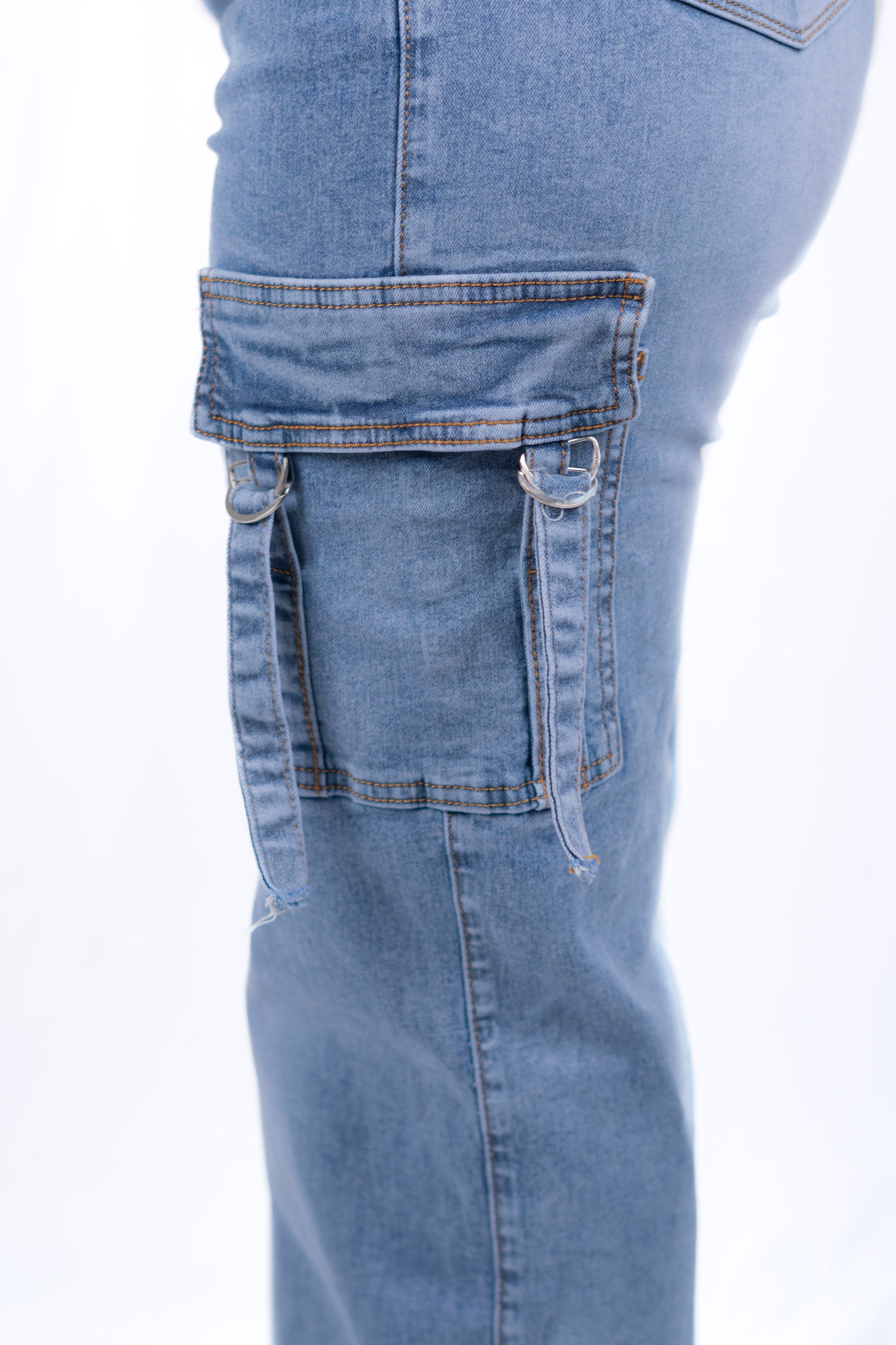 Pantalon cargo de mezclilla de cintura alta