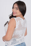 Blusa tejida con detalles en lentejuelas