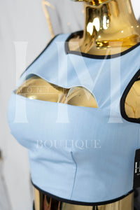 Conjunto casual con escote en pecho y copas