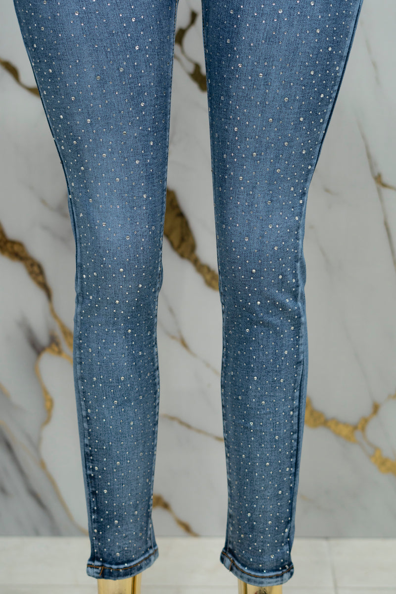 Pantalon de mezclilla skiny con piedras