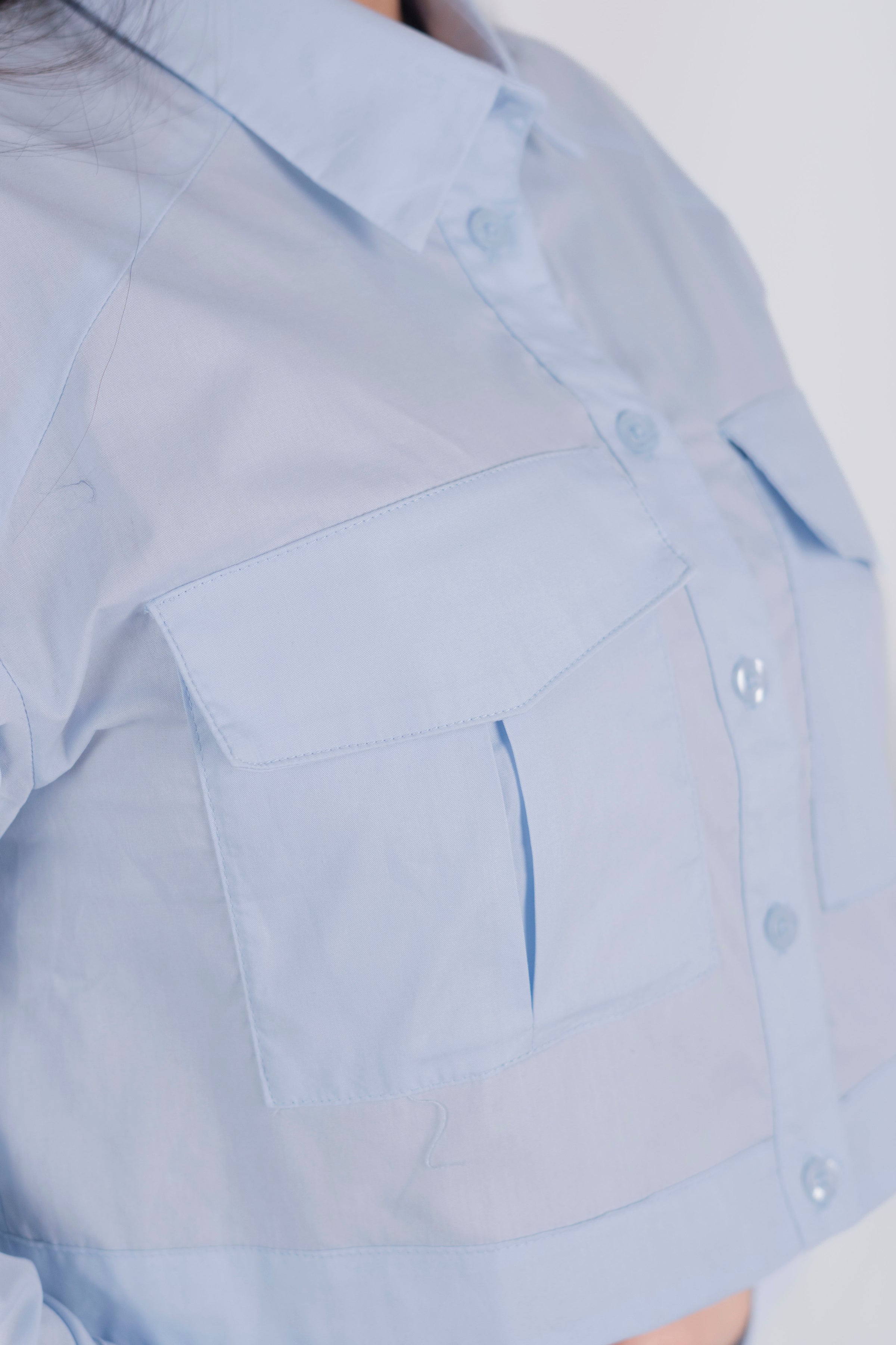 Camisa corta de manga larga