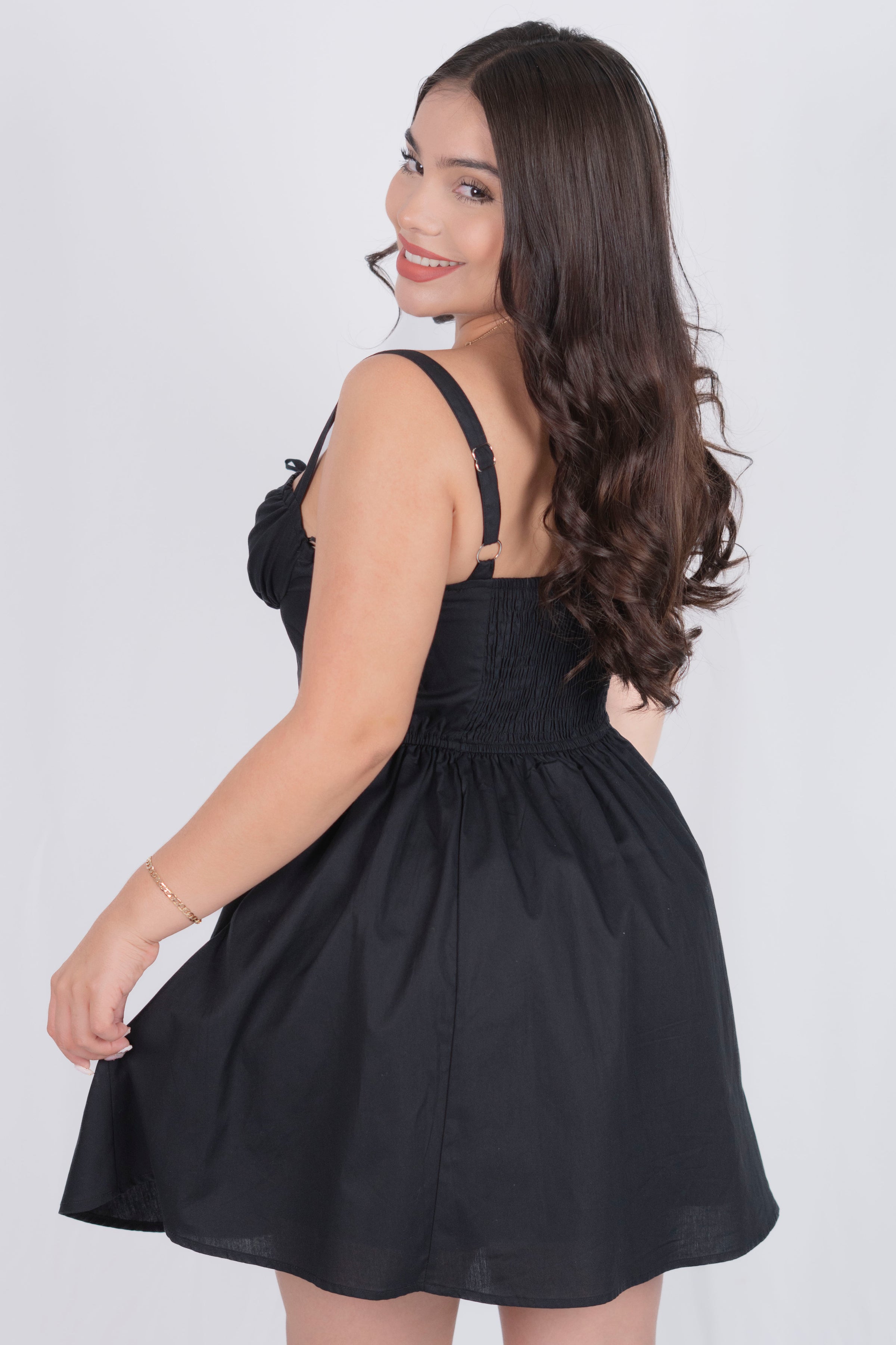 Vestido corte princesa corto