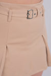 Short falda con cinto