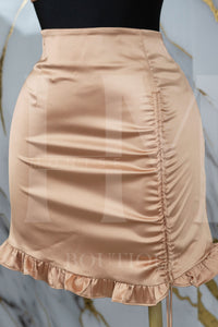 Conjunto de top y falda con olan