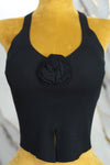 Blusa con detalle en flor