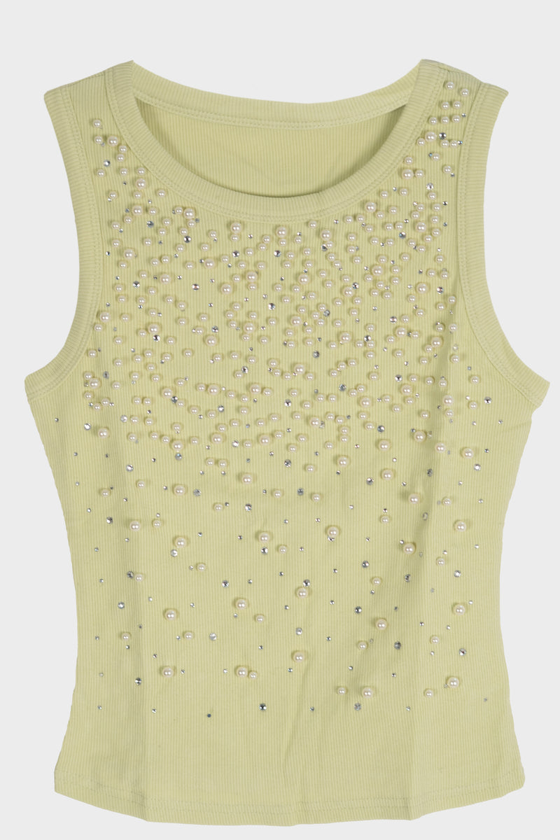 Blusa con detalle de piedras y perlas