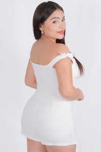 Conjunto con detalle de moños